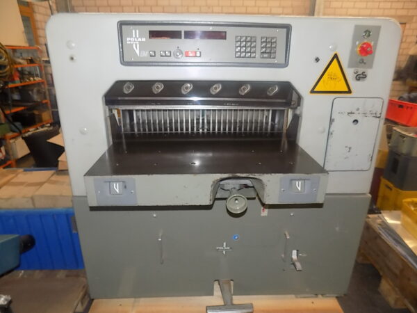 Papierschneidemaschine Polar 76 EM